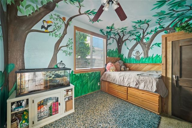 1029 Poppy Tree Place, Simi Valley, CA 93065