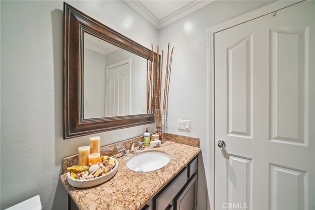 1029 Poppy Tree Place, Simi Valley, CA 93065