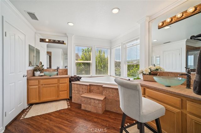 1029 Poppy Tree Place, Simi Valley, CA 93065