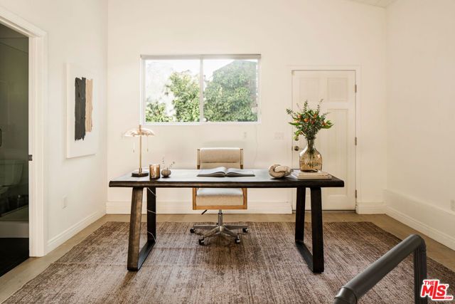 11202 Canton Drive, Studio City (los Angeles), CA 91604