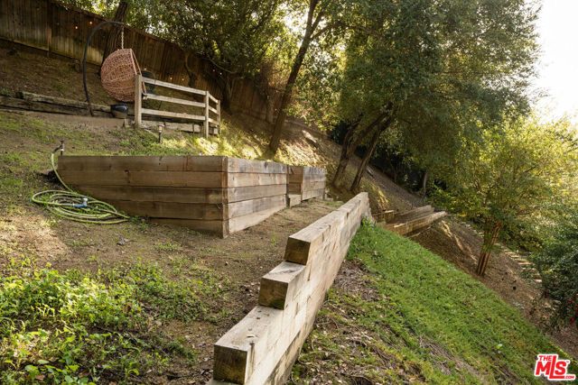 11202 Canton Drive, Studio City (los Angeles), CA 91604