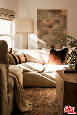 11202 Canton Drive, Studio City (los Angeles), CA 91604