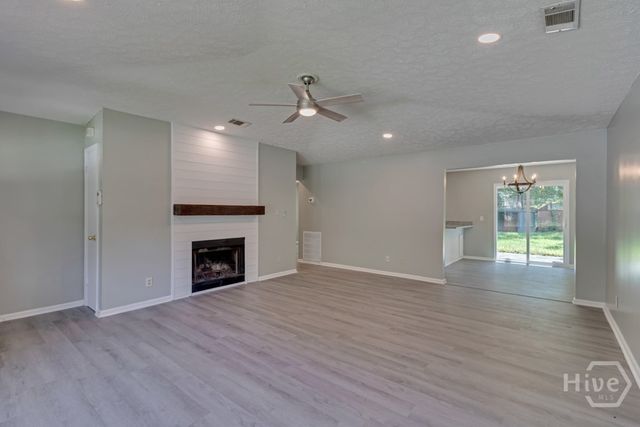 85 Eagle Nest Lane, Richmond Hill, GA 31324