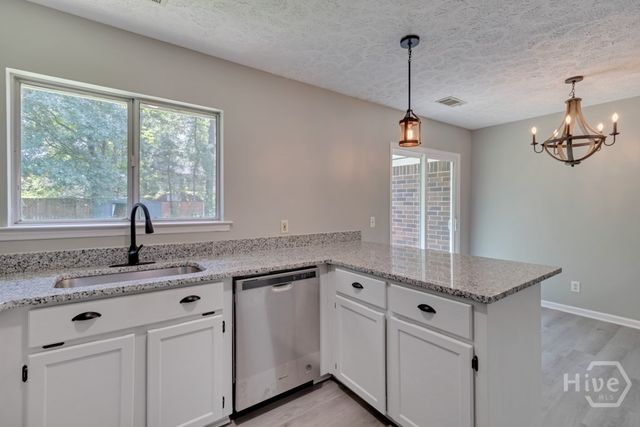 85 Eagle Nest Lane, Richmond Hill, GA 31324