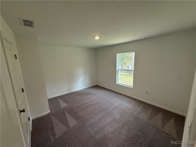 7936 N Golfview Drive, Citrus Springs, FL 34434