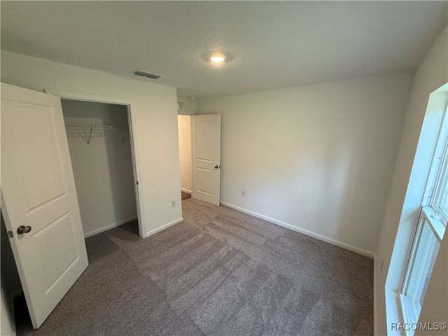 7936 N Golfview Drive, Citrus Springs, FL 34434