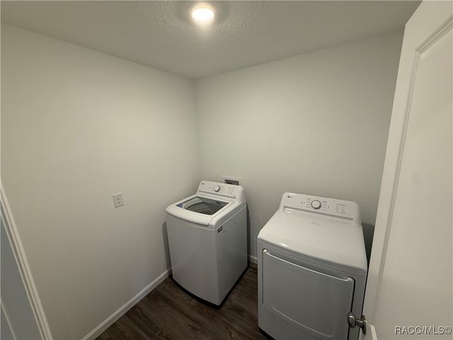 7936 N Golfview Drive, Citrus Springs, FL 34434