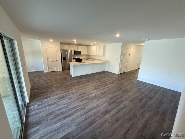 7936 N Golfview Drive, Citrus Springs, FL 34434