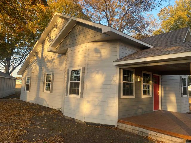 100 Coldren Street, Parkin, AR 72373