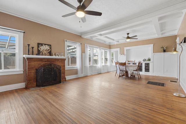 1353 N Wilson Avenue, Fresno, CA 93728