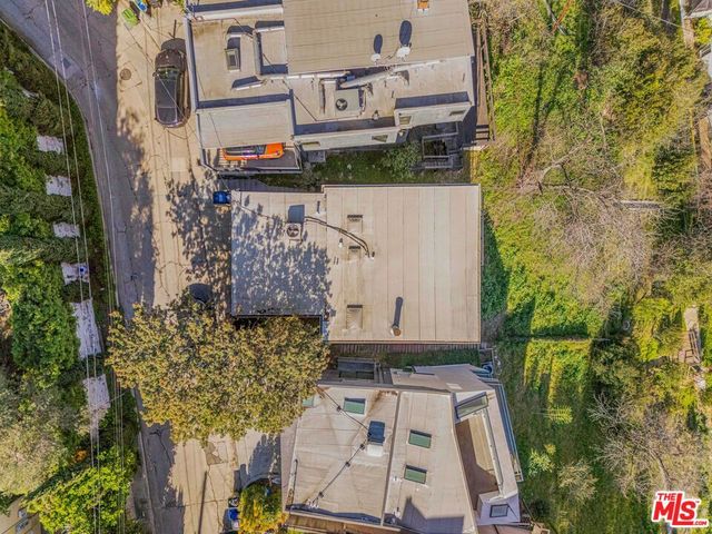 2226 Ronda Vista Drive, Los Angeles, CA 90027