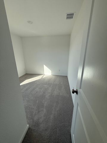 4040 Twinleaf Drive, Crowley, TX 76036