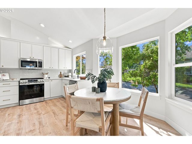 32554 Sw JULIETTE Dr, Wilsonville, OR 97070