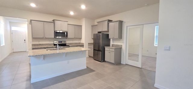 5530 NW 40TH LOOP, Ocala, FL 34482