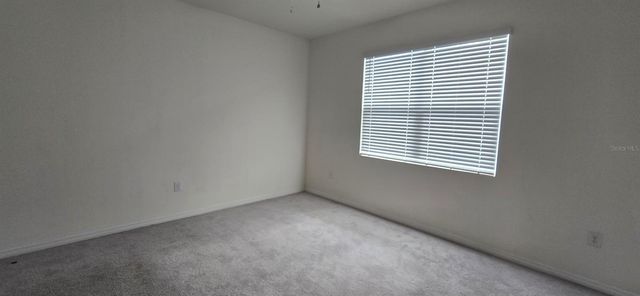 5530 NW 40TH LOOP, Ocala, FL 34482