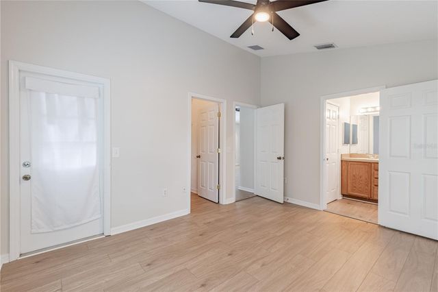 31080 LOCHMORE CIRCLE, Sorrento, FL 32776