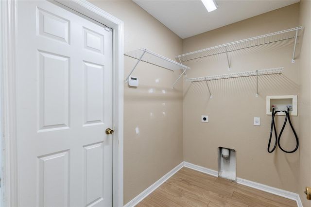31080 LOCHMORE CIRCLE, Sorrento, FL 32776