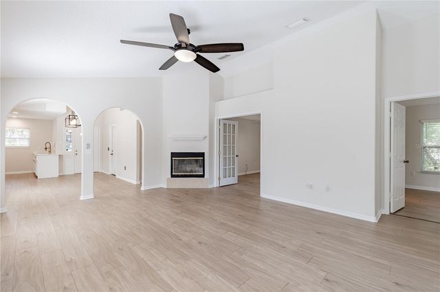 31080 LOCHMORE CIRCLE, Sorrento, FL 32776
