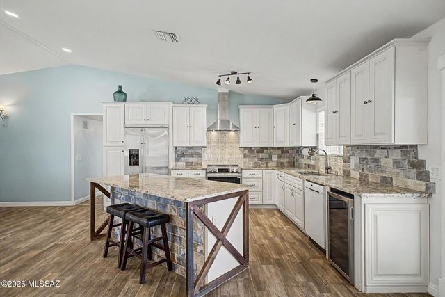 1661 W Cascabella Drive, Tucson, AZ 85737