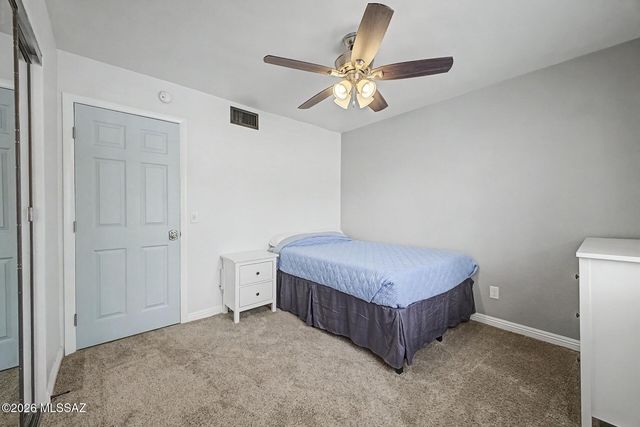 1661 W Cascabella Drive, Tucson, AZ 85737