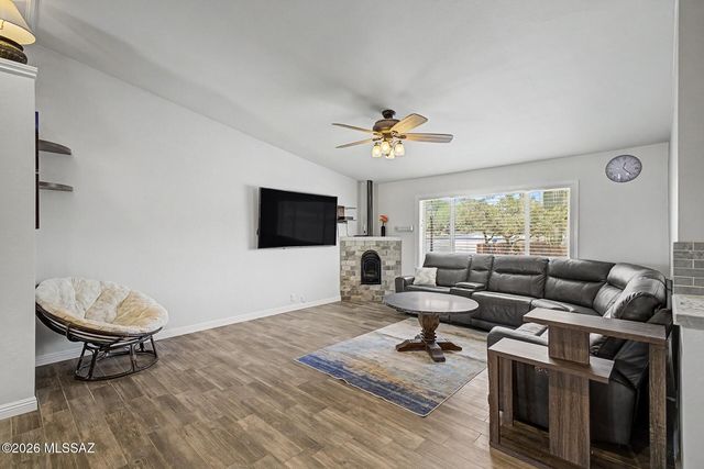 1661 W Cascabella Drive, Tucson, AZ 85737