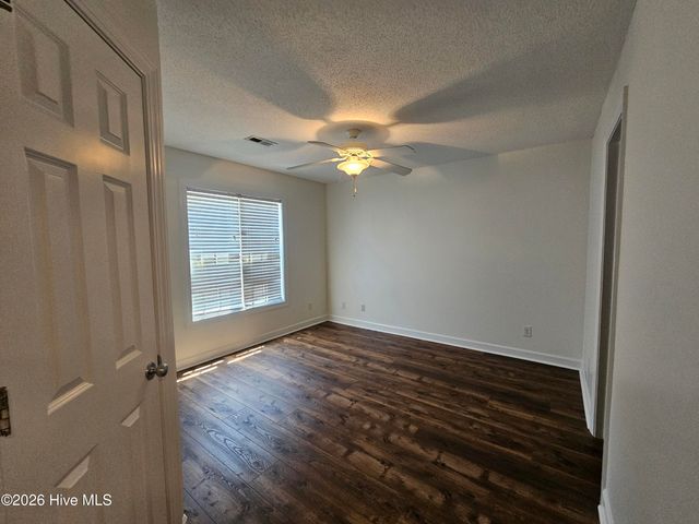 1310 Thomas Langston Road 6, Winterville, NC 28590