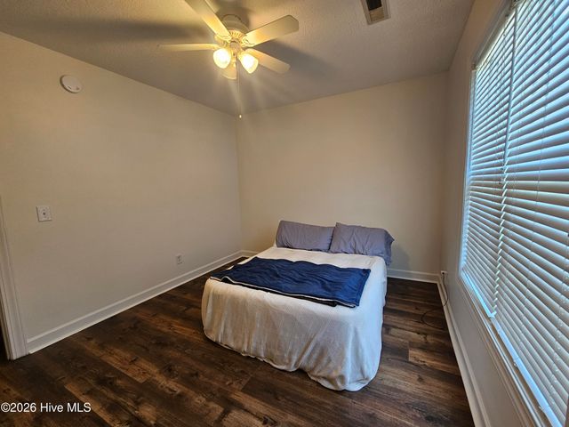 1310 Thomas Langston Road 6, Winterville, NC 28590