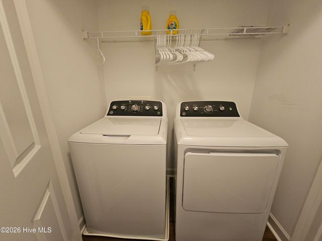 1310 Thomas Langston Road 6, Winterville, NC 28590