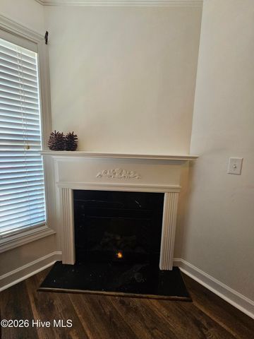 1310 Thomas Langston Road 6, Winterville, NC 28590