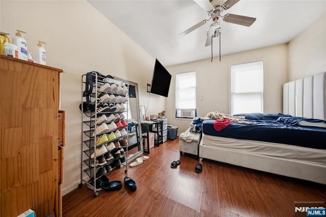 328 32nd Street, Union City, NJ 07087