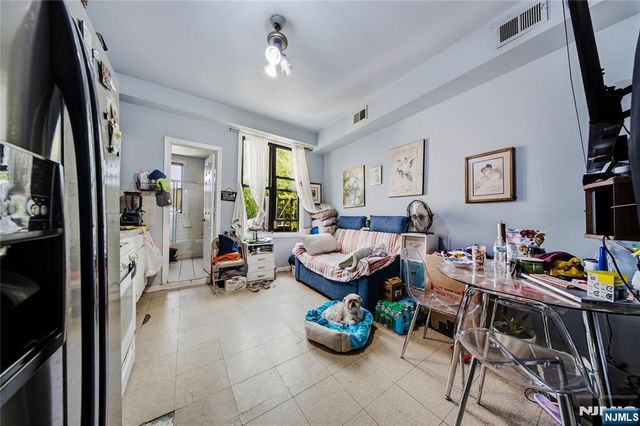 328 32nd Street, Union City, NJ 07087