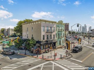 328 32nd Street, Union City, NJ 07087