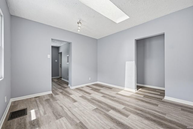 417 S Hutchinson Avenue, Muncie, IN 47303