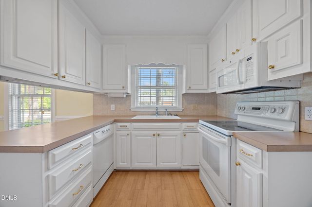 85 Oak Street, Lillington, NC 27546