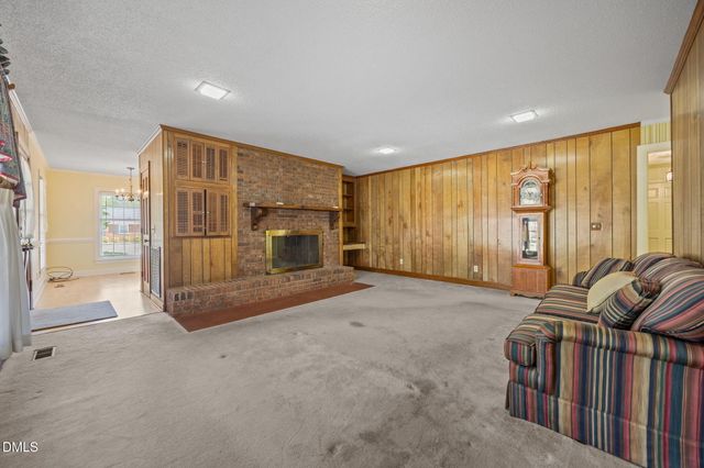 85 Oak Street, Lillington, NC 27546