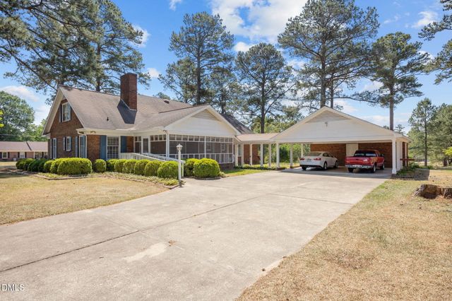 85 Oak Street, Lillington, NC 27546