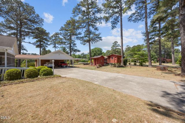 85 Oak Street, Lillington, NC 27546