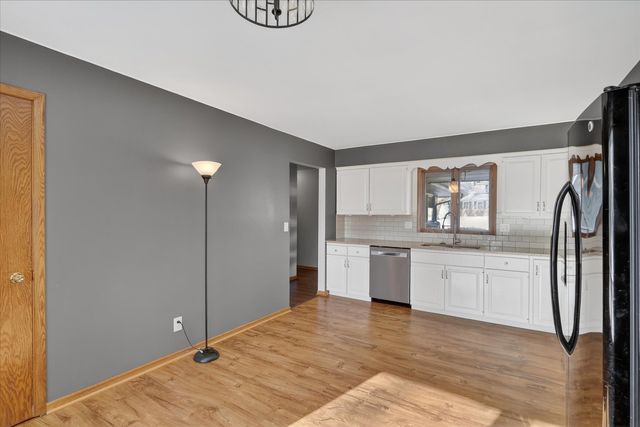 5103 Brookview Road, Rockford, IL 61107