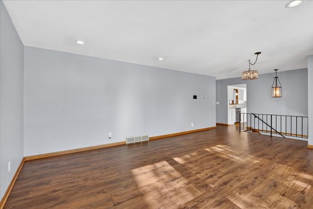 5103 Brookview Road, Rockford, IL 61107