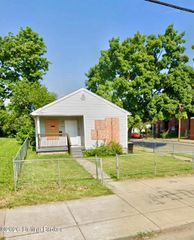 634 S 26th St, Louisville, KY 40211