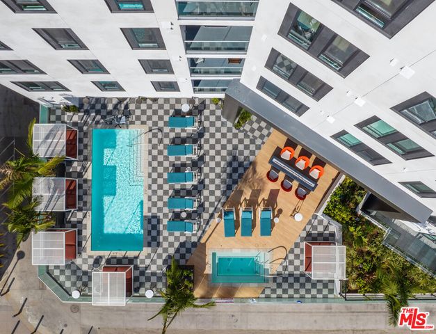 250 E Broadway 502, Long Beach, CA 90802