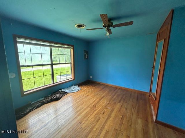 8117 Ms-613, Moss Point, MS 39562