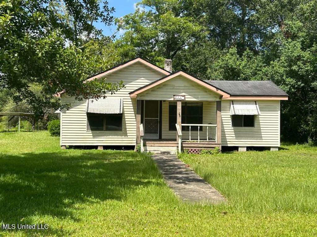 8117 Ms-613, Moss Point, MS 39562