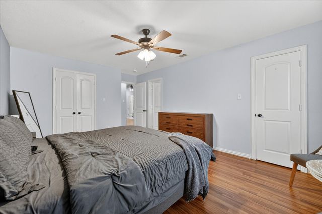 2700 Pollard Street, Fort Worth, TX 76112