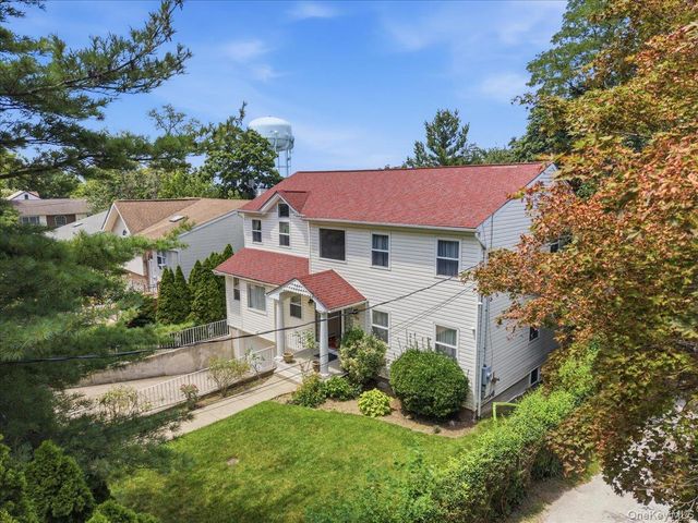 70 Manor Drive A, Great Neck, NY 11020