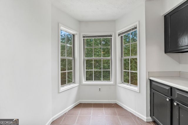 6449 Pinebark Way, Morrow, GA 30260