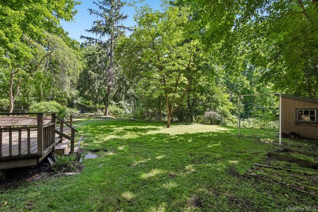 8 Reservoir Road, Stony Point, NY 10980
