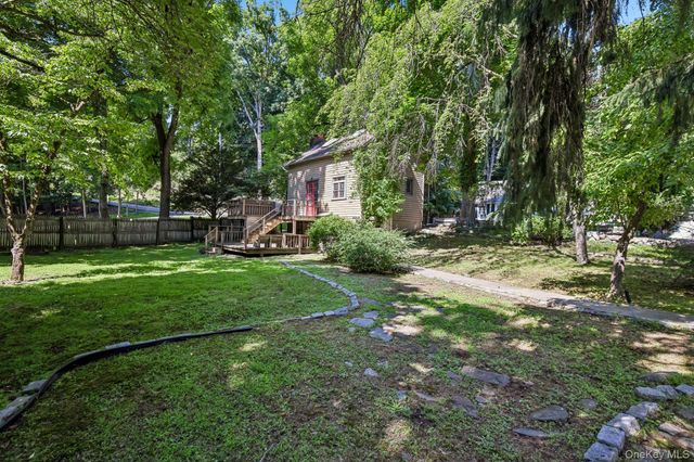 8 Reservoir Road, Stony Point, NY 10980