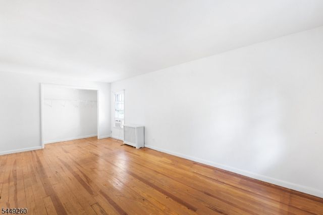57 Pine St, Millburn Twp., NJ 07041