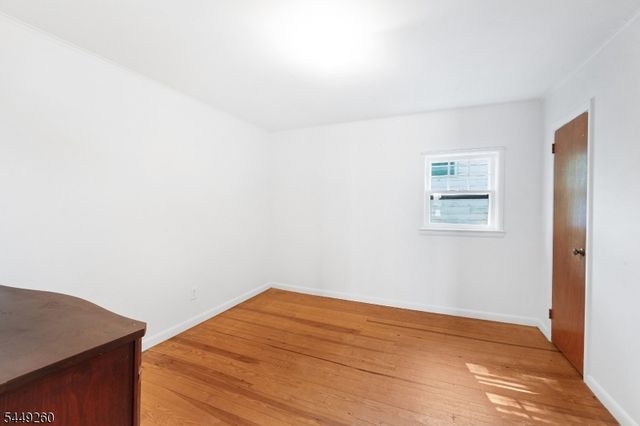 57 Pine St, Millburn Twp., NJ 07041